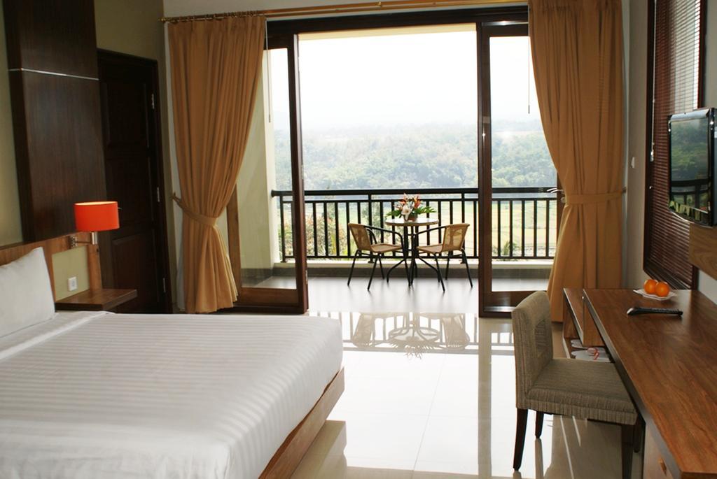 The Oxalis Regency Hotel Magelang Kültér fotó